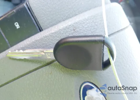 2005 Ford F-150 Lariat/Xl/Xlt z USA, uszkodzony, nr VIN 1FTPX12585NB01273